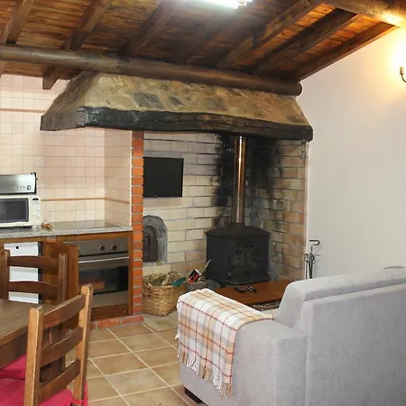 Casas Do Favacal Ferraria de São João