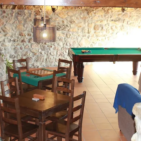 Casas Do Favacal * Ferraria de São João