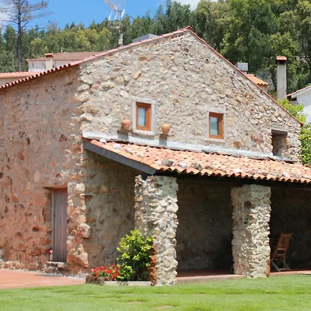 Casas Do Favacal *